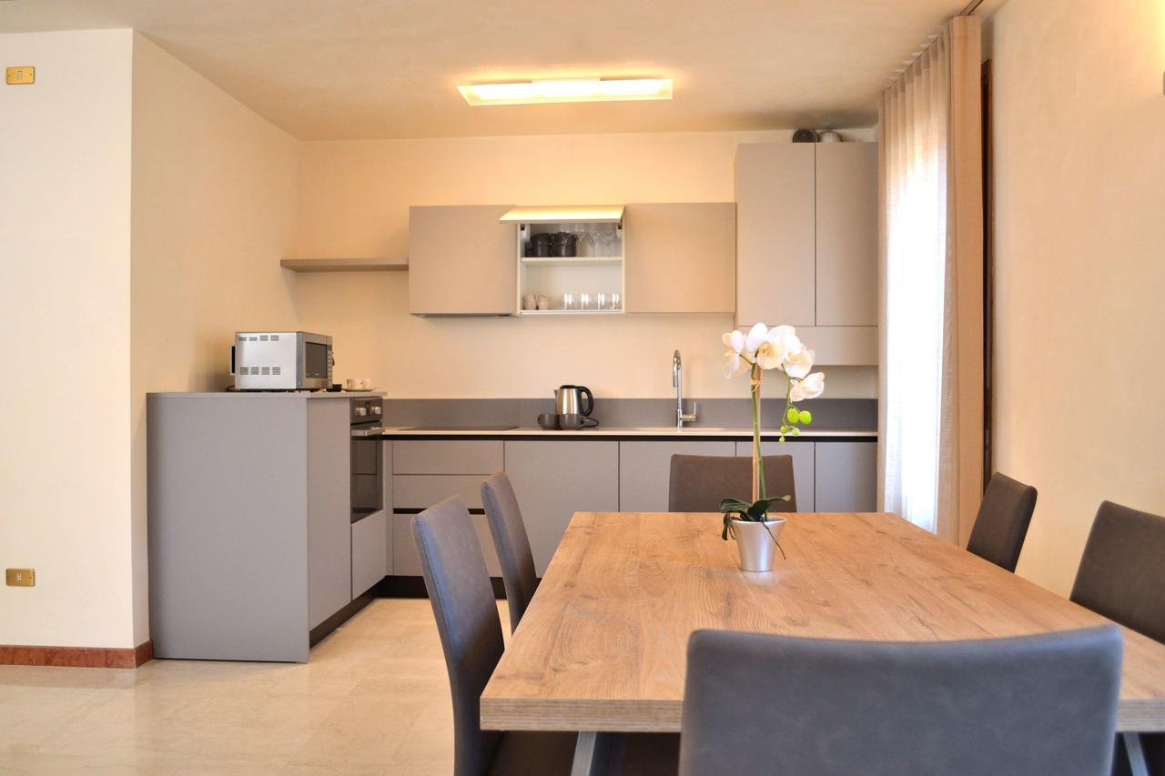 טרוויסו Portico Oscuro Deluxe Apartment - Centro Citta מראה חיצוני תמונה